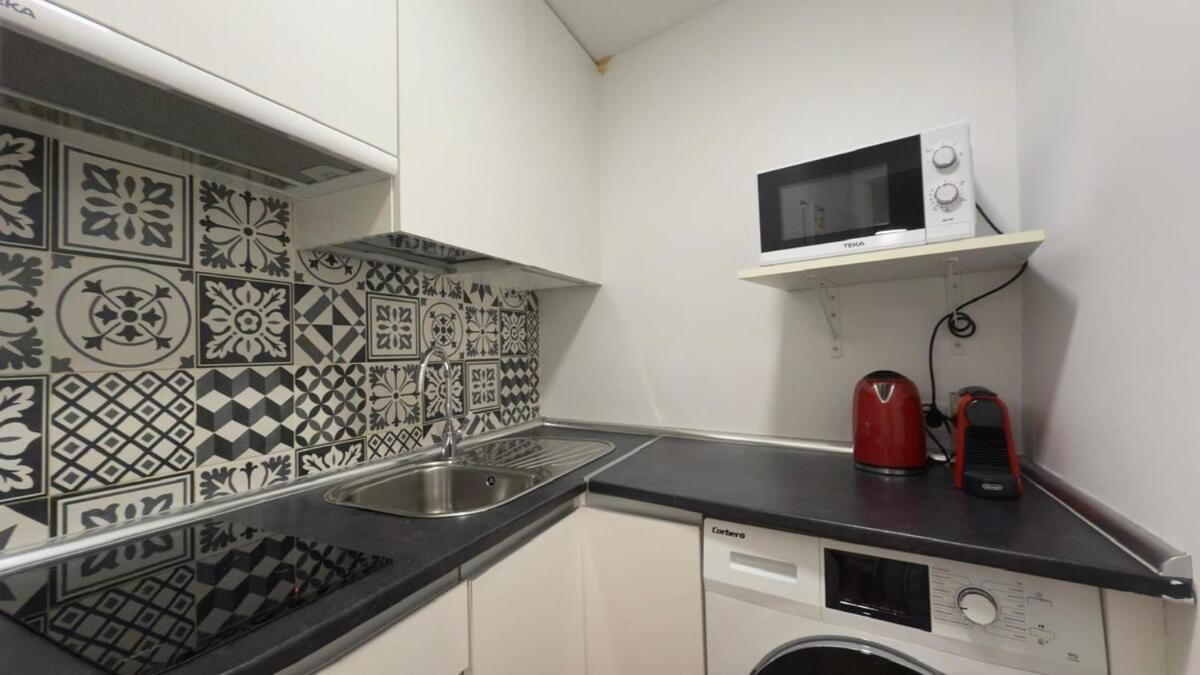 Centrally Located In 3i Apartamento